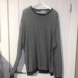 Lacoste navy and white sweater 100% cotton
